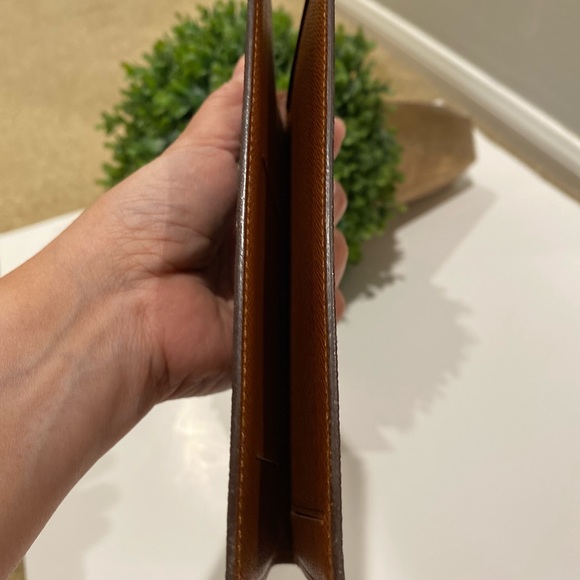 Authentic LV check book wallet - Picture 10 of 10